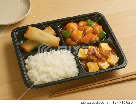 中國盒飯 134715620