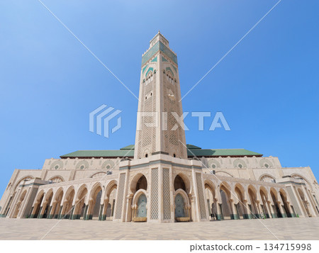 Casablanca Hassan II Mosque, clear May day 134715998