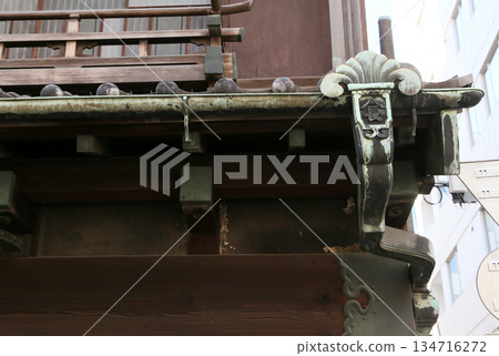 Copper gutters Copper gutters 134716272