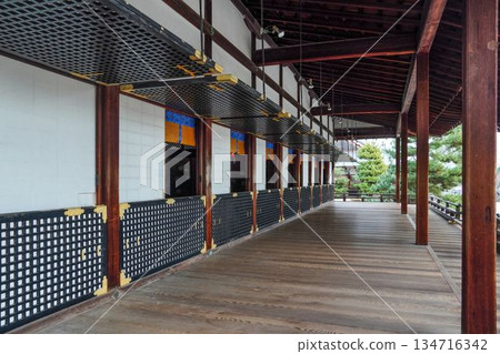 Daikakuji Temple (Kyoto) in winter 134716342