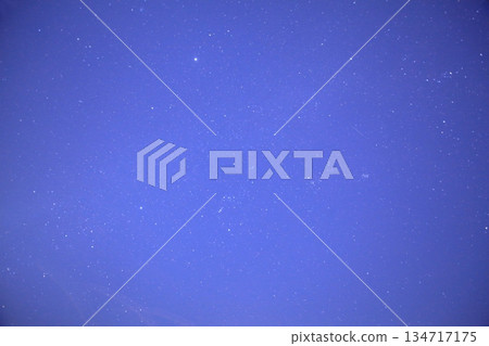 雙子座流星雨中金牛座的流星 134717175