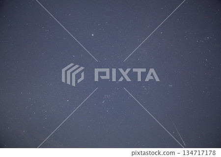 Geminid meteor shower shooting stars 134717178