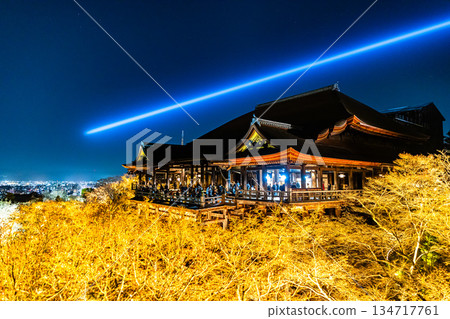 Illuminated Kiyomizu-dera Temple in spring Illuminated Kiyomizu-dera Temple in spring 134717761