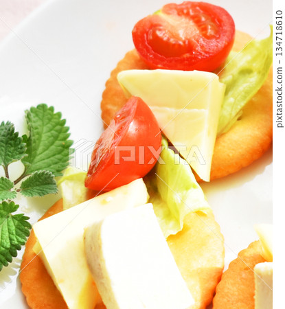 Cheese-like tofu marinated in miso - a Western-style snack for parties Cheese-like tofu marinated in miso - a Western-style snack for parties 134718610