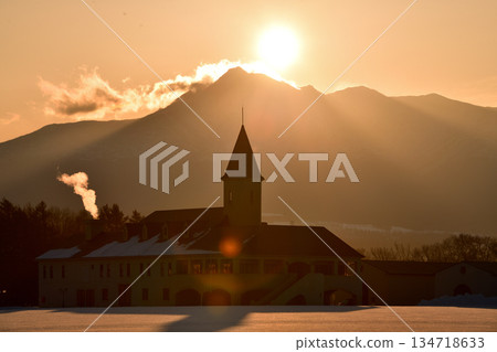 Sunrise from Mount Shari and Papa's Chateau 134718633