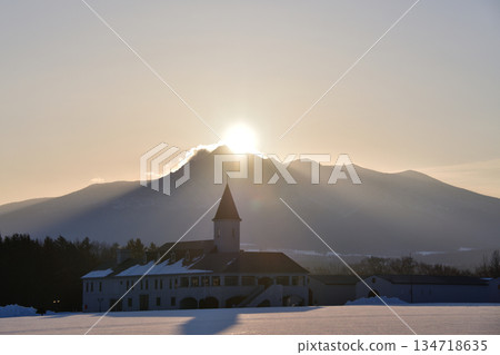 從沙裡山和爸爸的城堡看到的日出 134718635