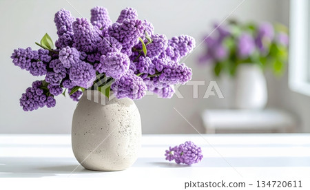 Minimalist Lilac Crochet Flower Vase 134720611