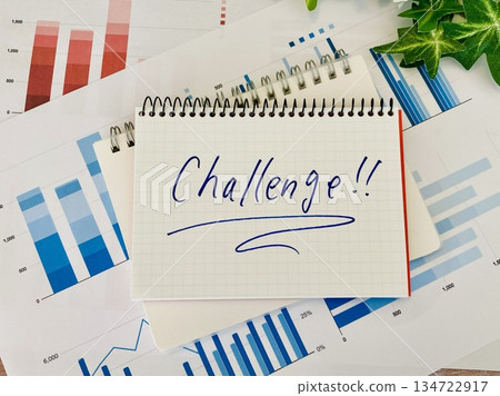 挑戰信和圖表材料 挑戰信和圖表材料 134722917