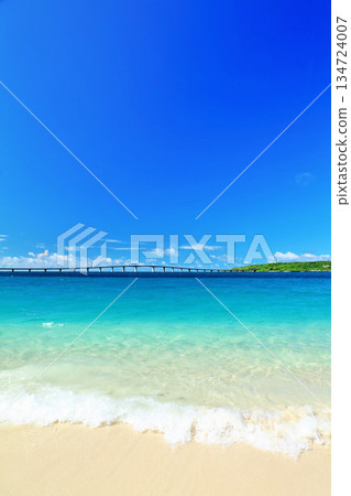 Okinawa Miyakojima blue sky and sea Okinawa Miyakojima blue sky and sea 134724007