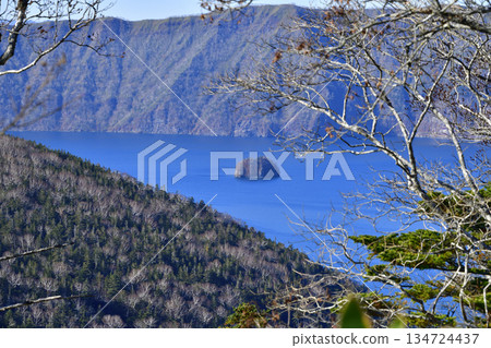 View of the Uramashu Outer Rim Trail 134724437