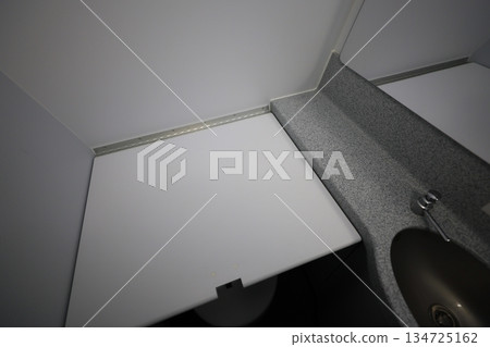 尿布更換台 134725162