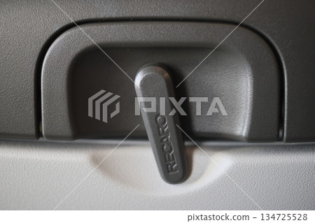 一個座位 134725528