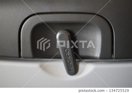 一個座位 134725529