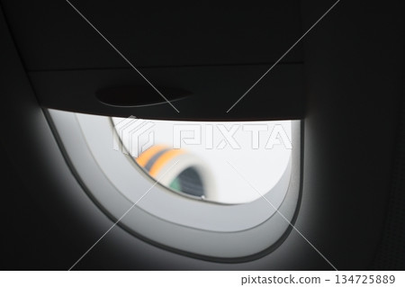 Machine window Machine window 134725889