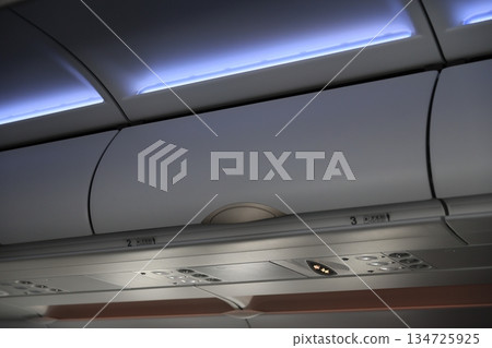 行李艙 行李艙 134725925