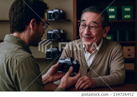 A Showa-era photo shop: camera talk 134726452