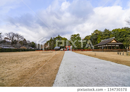 冬天的加茂和計一土神社（上賀茂神社） 134730378