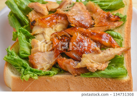烤雞吐司 烤雞吐司 134731308
