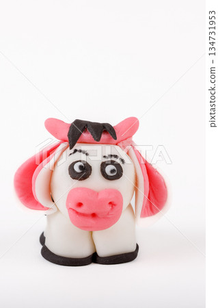 Handmade Marzipan Figurines 134731953