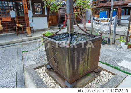 Shimogyo Ward, Kyoto City Rainwater barrels Shimogyo Ward, Kyoto City Rainwater barrels 134732243