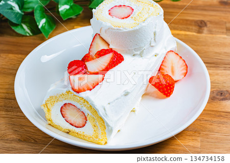 Strawberry roll cake Strawberry roll cake 134734158