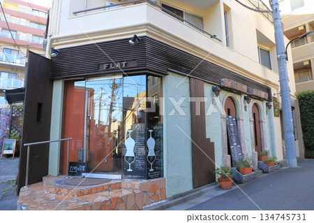 神樂坂大手門街(新宿區若宮町) 神樂坂大手門街(新宿區若宮町) 134745731