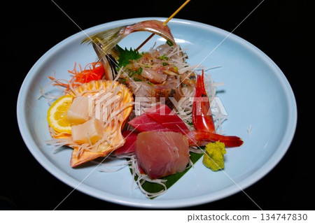 sashimi sashimi 134747830
