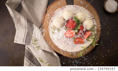Naked cake with strawberries Naked cake with strawberries 134749187