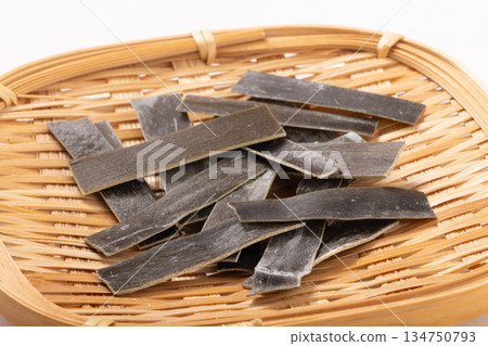 [Hokkaido] Cut Rausu Kelp 134750793