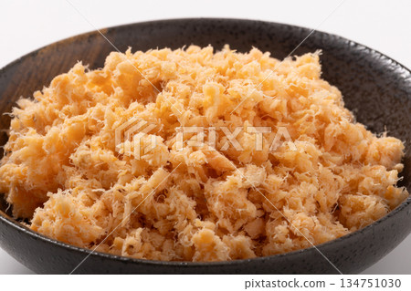 King salmon flakes 134751030