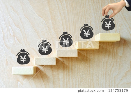 Image of increasing savings and accumulation 134755179