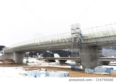 東北中央高速公路正在建設中 134756080