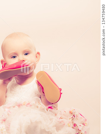 Little girl child portrait Little girl child portrait 134759480