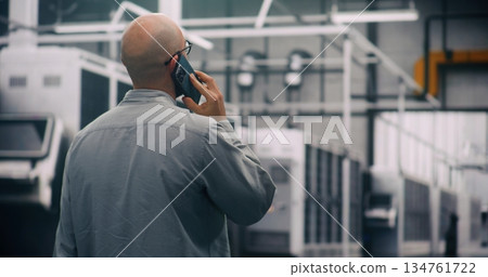 On Site Monitoring, Technician Responding Alerts in Data Center 134761722