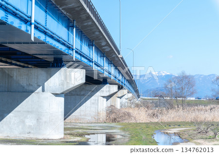 Blue Bridge bearing 134762013