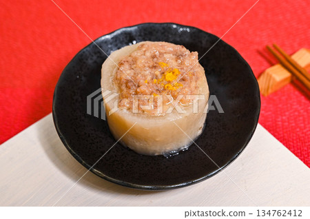 Yuzu-scented steamed radish with meat and miso sauce Yuzu-scented steamed radish with meat and miso sauce 134762412