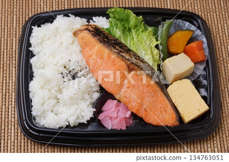 Silver salmon bento Silver salmon bento 134763051