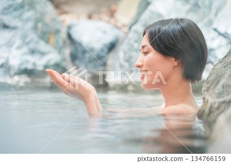 open-air bath, female, females 134766159