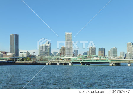 豐洲的晴海橋(原晴海鐵路橋)將於2025年12月改建為步行長廊。 豐洲的晴海橋(原晴海鐵路橋)將於2025年12月改建為步行長廊。 134767687