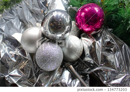 Festive Christmas tree ornaments Festive Christmas tree ornaments 134773203