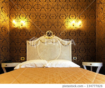 Vintage bed head 134777826