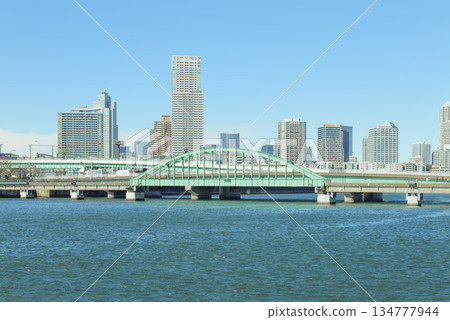 豐洲的晴海橋（原晴海鐵路橋）將於2025年12月改建為步行長廊。 134777944