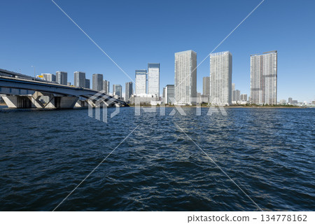 Winter blue sky and Harumi seen from Toyosu, Harumi Canal, Toyosu, Koto Ward, Tokyo Winter blue sky and Harumi seen from Toyosu, Harumi Canal, Toyosu, Koto Ward, Tokyo 134778162