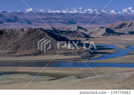 Traveling the Silk Road: Scenery of Pineburg on the Northern Tianshan Road 134778861