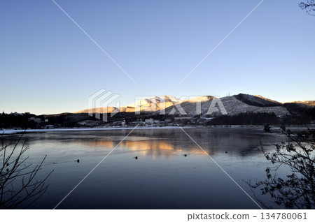 Lake Shirakaba in the snowy mountains Lake Shirakaba in the snowy mountains 134780061