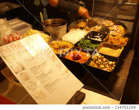 Pad Thai street food ingredients Pad Thai street food ingredients 134781209