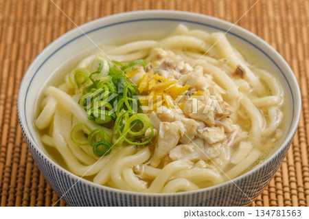 海鯛烏龍麵佐海鯛湯 134781563