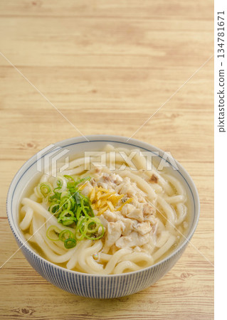 海鯛烏龍麵佐海鯛湯 134781671