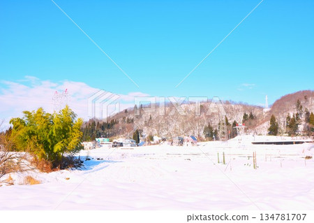 Countryside scenery in winter Countryside scenery in winter 134781707