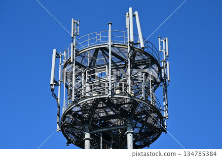 通信圖像(無線電塔:基站) 通信圖像(無線電塔:基站) 134785384